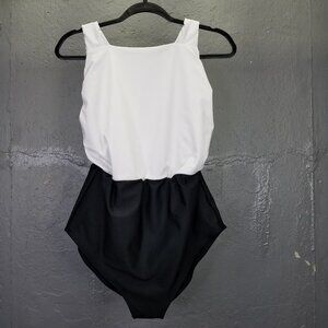 Hackwith Design House Bathing Suit Plus +1 US 14 One Piece Black White Swimsuit